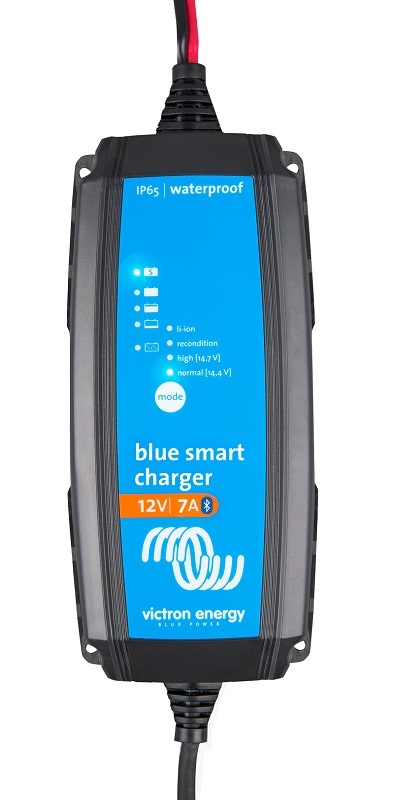Blue Smart IP65 Charger 12/7(1) 230V AU/NZ Retail