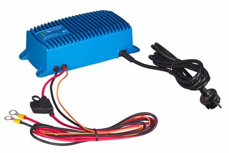 Blue Smart IP67 Charger 12/13(1) 230V CEE 7/7