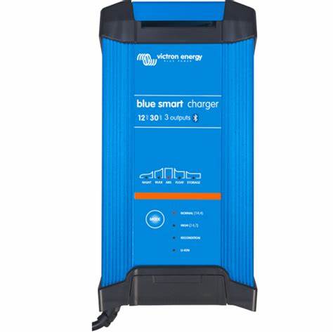 Blue Smart IP22 Charger 12/15(1) 230V AU/NZ