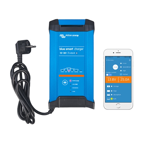 Blue Smart IP22 Charger 12/30(1) 230V AU/NZ