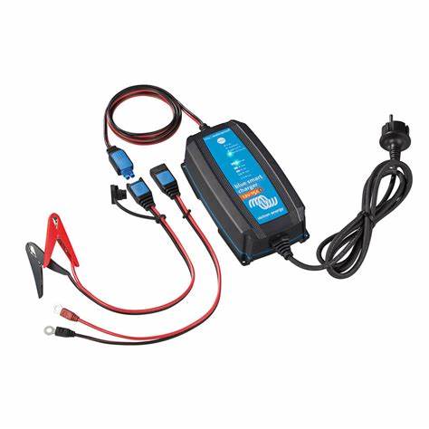 Blue Smart IP65 Charger 24/5(1) 120V NEMA 1-15P Retail