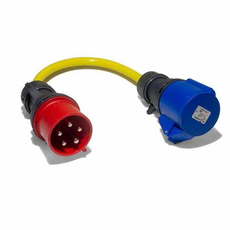 Adapter Cord 32A/3 to single ph.-CEE Plug 5P/CEE Coupling 3P