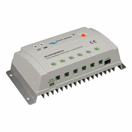 [SCC010030010] BlueSolar PWM-Pro Charge Controller 12/24V-30A